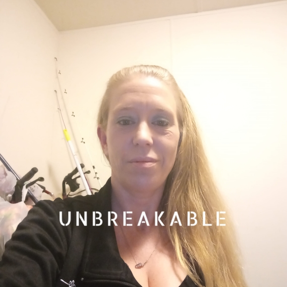 april_locklear